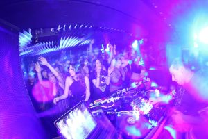 Alternatieven voor een bruiloftsband – DJ’s, solo-artiesten en meer